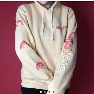 Pale yellow hoodie 💕💛​​​​​​​​​​​​​​​​​​​​​​​